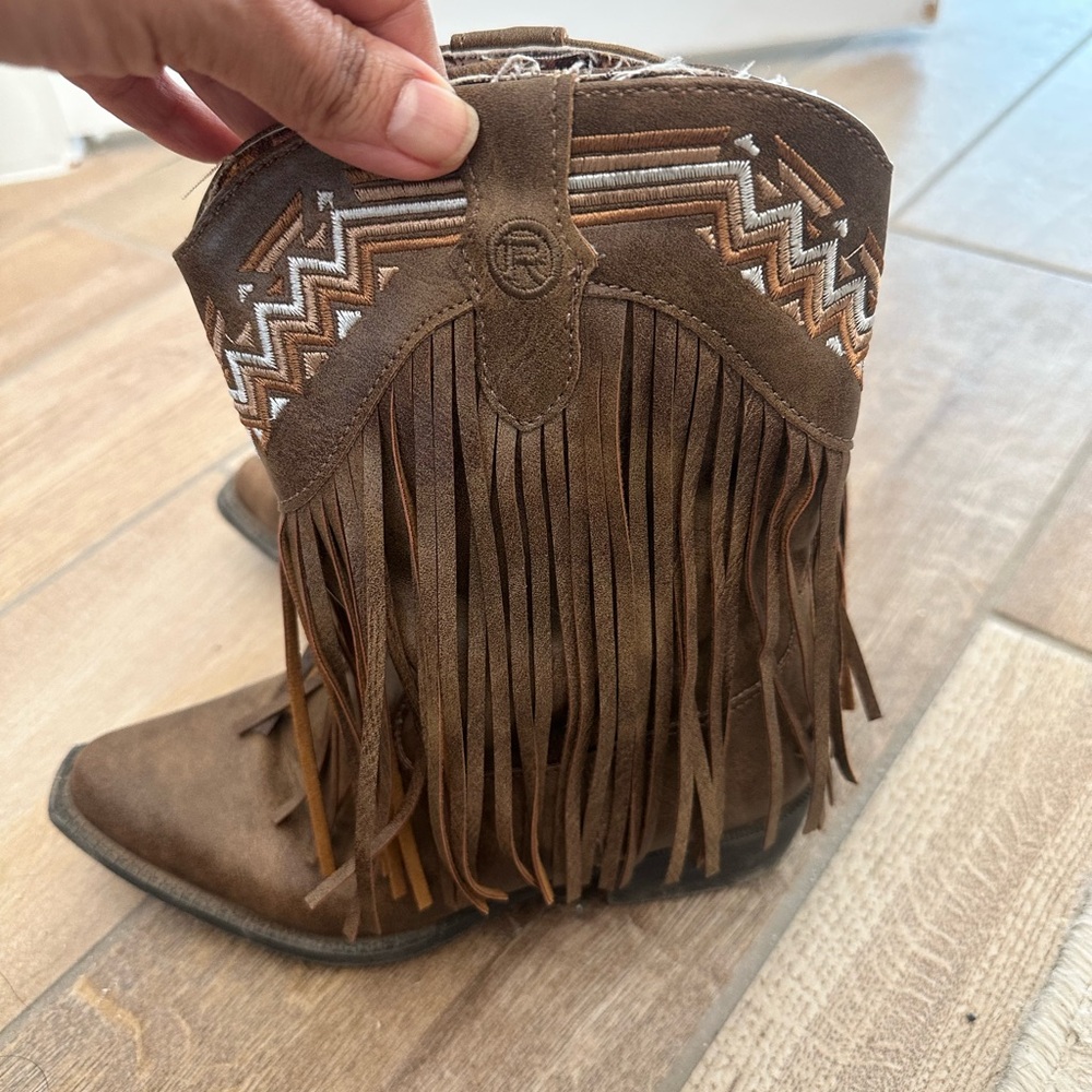 Roper Tan and Brown Fringe Western Boots - Picture 6 of 8